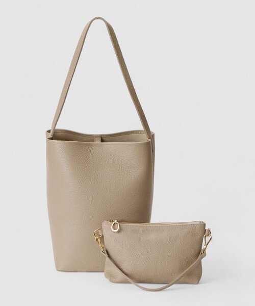 ANAYI（アナイ）の「◇シュリンクレザーバケットショルダーバッグ（トートバッグ・レディース・グレイッシュベージュ/キャメル・FREE）」の3枚目の写真