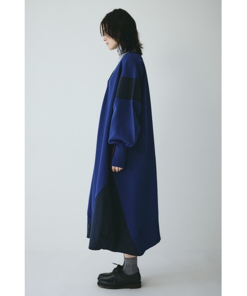 HeRIN.CYE（ヘリンドットサイ）の「Docking knit cardigan　　ドッキングニットカーディガン（カーディガン/ボレロ・レディース・ブラック/ブルー系その他3・FREE）」の6枚目の写真