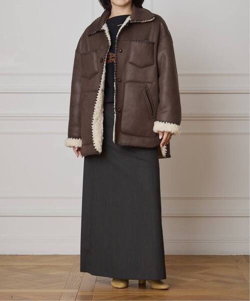 IENA LA BOUCLE（イエナラブークル）の「IENA LA BOUCLE リバーシブルファーリーボンディングブルゾン（その他アウター・レディース・アイボリー・FREE）」の2枚目の写真