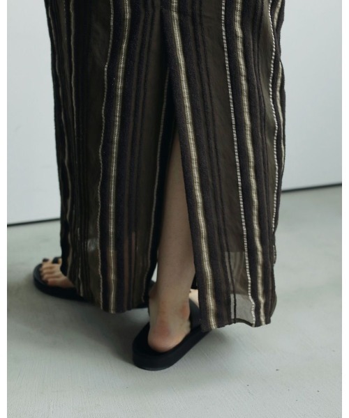 anuke(アンヌーク)の「Sheer Stripe Onepiece(ワンピース・レディース・ブラウン/ベージュ・36inch/38inch)」の14枚目の写真
