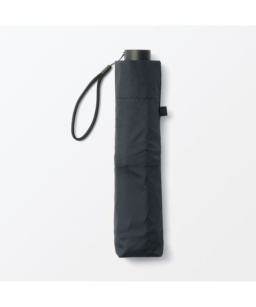 無印良品（ムジルシリョウヒン）の「晴雨兼用　折りたたみ傘（折りたたみ傘・レディース・ダークベージュ/カーキ系/ネイビー/ブラック/アイボリー・60cm）」の20枚目の写真