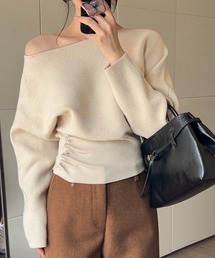 ボートネックイレギュラーニット