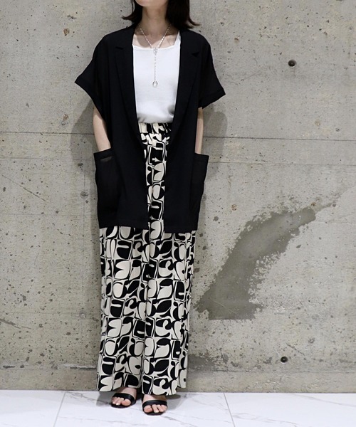 Jines(ジネス)の「アートプリントサテンワイドパンツ(その他パンツ・レディース・オフホワイト/ブルー・38)」の5枚目の写真