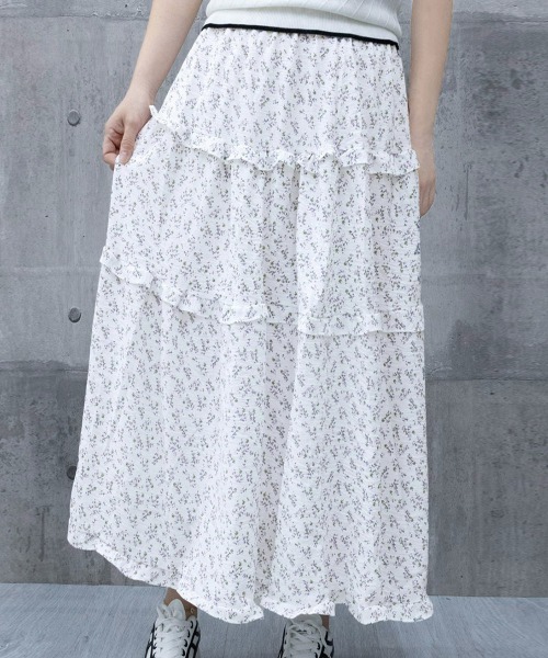 Miniministore(ミニミニストア)の「フリルティアード 小花柄 ロングスカート(スカート・レディース・ネイビー/ホワイト・L/S/XL/M)」の13枚目の写真