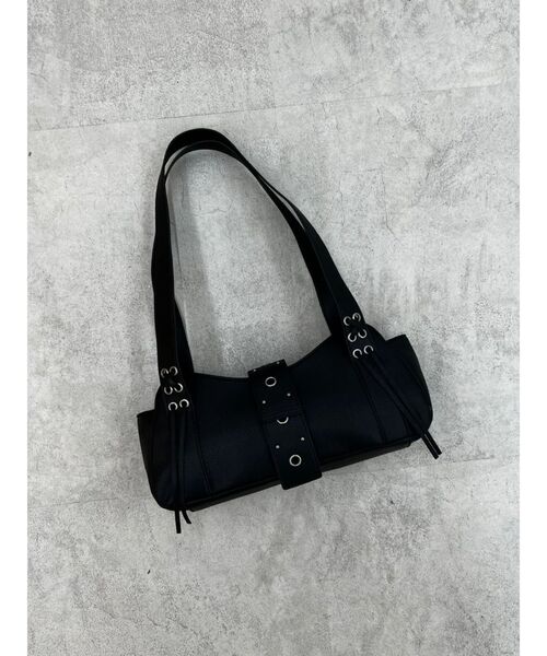 EMODA（エモダ）の「ヴィンテージライクアイレットバッグ（ハンドバッグ・レディース・ブラウン/ピンク/ブラック・FREE）」の2枚目の写真