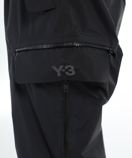 Y-3(ワイスリー)の「Y-3 GTX CUFFED CARGO PANTS(カーゴパンツ・メンズ・ブラック・SMALL/X-SMALL/X-LARGE/LARGE/MEDIUM)」の4枚目の写真