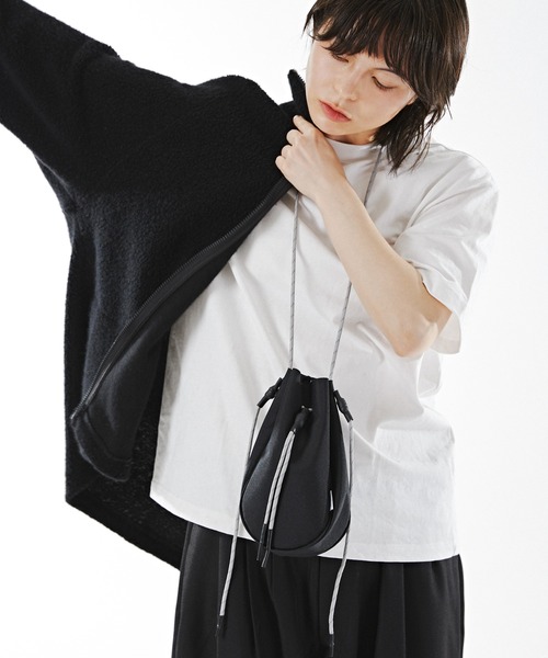 meltum(メルタム)の「CORDURA DRAWSTRING BAG(ボディバッグ/ウエストポーチ・メンズ・ブラック×ブルー/ブラック/ブラック×グレー・FREE)」の5枚目の写真