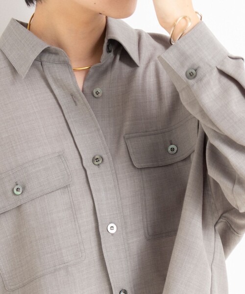 NOLLEY’S Sophi（ノーリーズソフィ）の「ウォッシャブルウール混ビエラショートシャツ（シャツ/ブラウス・レディース・ネイビー/ライトグレー・38）」の10枚目の写真