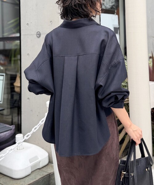 NOLLEY’S Sophi（ノーリーズソフィ）の「ウォッシャブルウール混ビエラショートシャツ（シャツ/ブラウス・レディース・ネイビー/ライトグレー・38）」の13枚目の写真