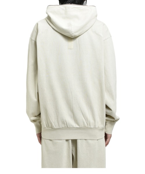 Neutral Untitled（ニュートラルアンタイトルド）の「ZIP HOODIE（パーカー・メンズ・ブラック/グレー/ホワイト・MEDIUM/LARGE/X-LARGE）」の4枚目の写真