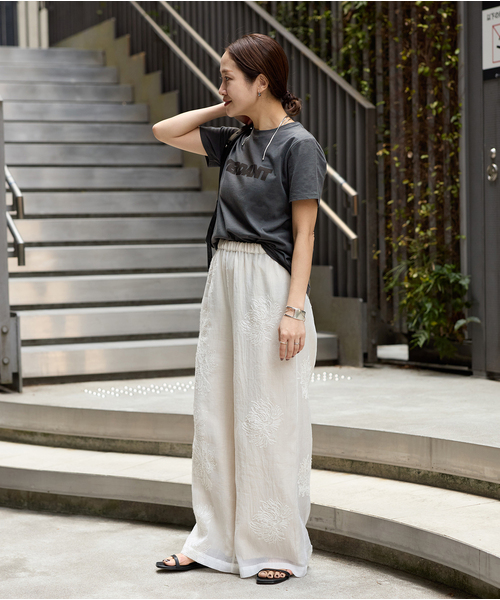 JOURNAL STANDARD（ジャーナルスタンダード）の「《追加》VERDANT TEE（Tシャツ/カットソー・レディース・ホワイト/ブラウン/ブラック系その他/シルバー・FREE）」の17枚目の写真