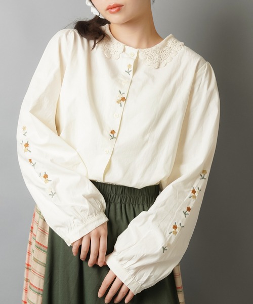 SPINNS(スピンズ)の「刺繍入り長袖ブラウス/襟レース/NEO森ガール/ボタンコア(シャツ/ブラウス・レディース・オフホワイト/グレー/ベージュ・ONESIZE)」の19枚目の写真
