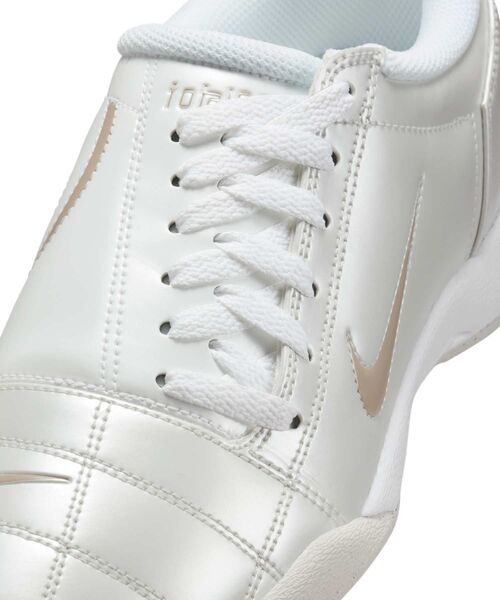 未使用⭐︎NIKE ナイキ トータル90 ホワイト×ベージュ 27センチ セール】ナイキ トータル 90 ウィメンズシューズ / Nike Total 90