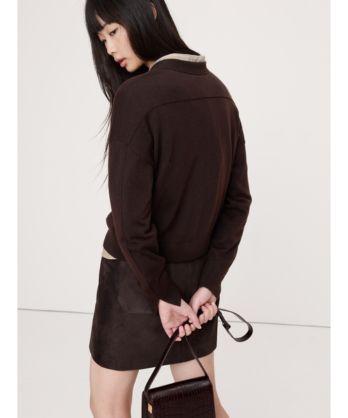 Banana Republic(バナナリパブリック)の「メリノ クルーネックセーター(ニット/セーター・レディース・ブラウン/レッド系その他/イエロー/グリーン/ネイビー・S/M/L/XS)」の8枚目の写真