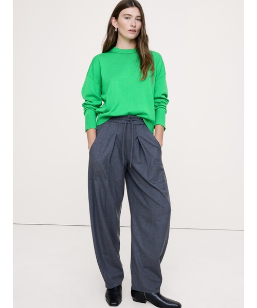 Banana Republic(バナナリパブリック)の「メリノ クルーネックセーター(ニット/セーター・レディース・ブラウン/レッド系その他/イエロー/グリーン/ネイビー・S/M/L/XS)」の7枚目の写真