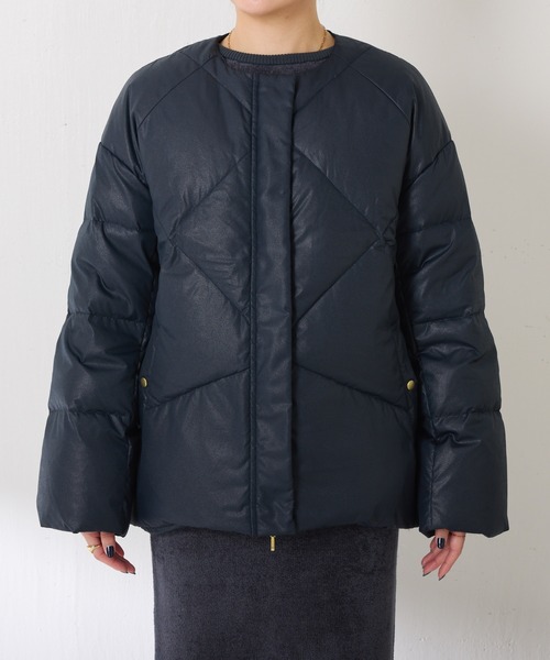 セール】ライトエンボスノーカラーダウン（ダウンジャケット/コート