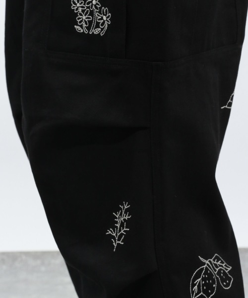 BAYFLOW(ベイフロー)の「落書き刺繍カーゴパンツ(その他パンツ・メンズ・その他1/カーキ/ブラック・LARGE/MEDIUM)」の11枚目の写真