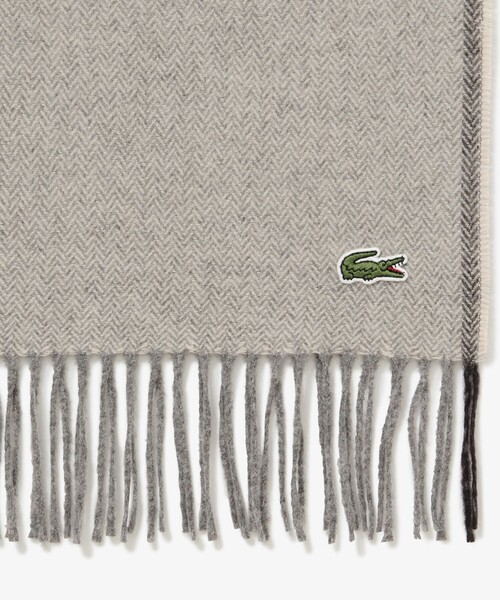 LACOSTE(ラコステ)の「サスティナブルヘリンボーンマフラー(マフラー・メンズ・ネイビー/ベージュ/ホワイト/グレー/ブラック・FREE)」の8枚目の写真