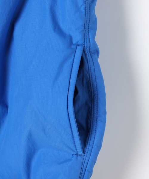 THE NORTH FACE（ザノースフェイス）の「【THE NORTH FACE(ザ・ノース・フェイス)】リバーシブルコージーベスト(KIDS)（ベスト・キッズ・パープル/ブラック/ブルー・140cm/160cm/150cm/130cm）」の8枚目の写真