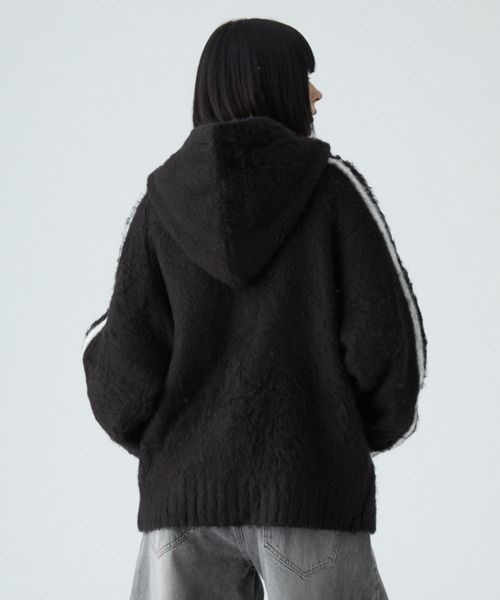 VELNUS（ベルナス）の「【VELNUS】Mohair-like sideline shaggy knit hoodie/モヘアライク サイドライン シャギーニットフーディ（パーカー・メンズ・ブルー/ブラック・L/M/S）」の9枚目の写真
