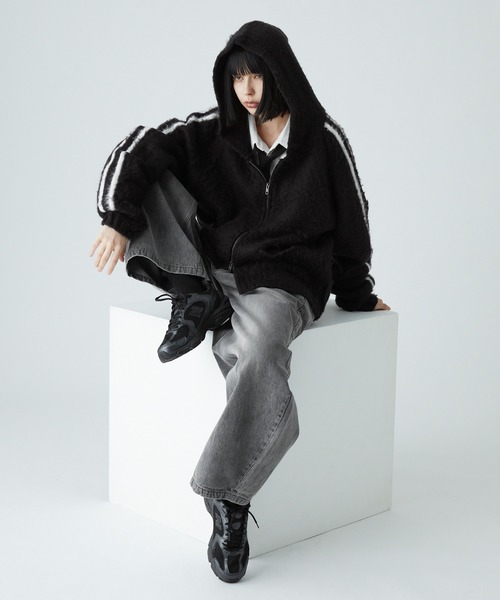 VELNUS（ベルナス）の「【VELNUS】Mohair-like sideline shaggy knit hoodie/モヘアライク サイドライン シャギーニットフーディ（パーカー・メンズ・ブルー/ブラック・L/M/S）」の19枚目の写真