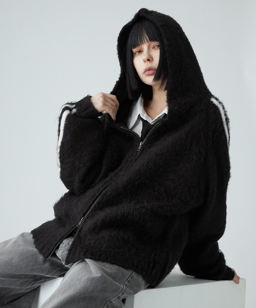 VELNUS（ベルナス）の「【VELNUS】Mohair-like sideline shaggy knit hoodie/モヘアライク サイドライン シャギーニットフーディ（パーカー・メンズ・ブルー/ブラック・L/M/S）」の20枚目の写真