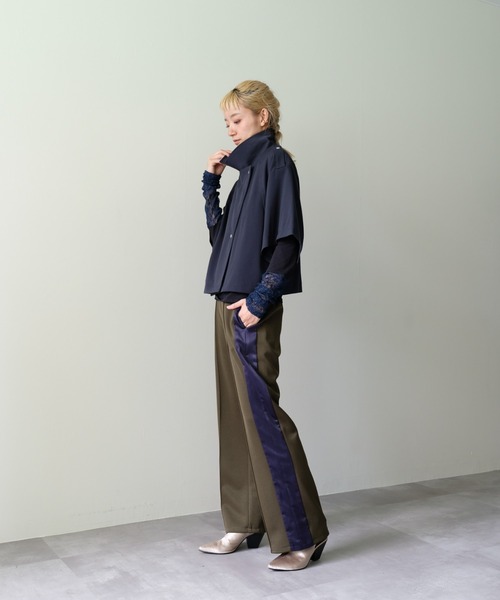 DOLLUPOOPS（ドールアップウップス）の「ケープライク2WAYカラーダブルジャケット（その他アウター・レディース・ダークネイビー/キャメル・38）」の9枚目の写真