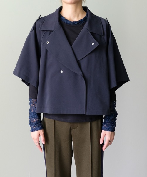 DOLLUPOOPS（ドールアップウップス）の「ケープライク2WAYカラーダブルジャケット（その他アウター・レディース・ダークネイビー/キャメル・38）」の18枚目の写真