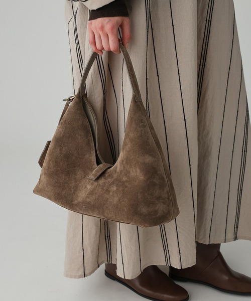 CHRISTIAN VILLA（クリスチャンヴィラ）の「【CHRISTIAN VILLA】Triangle BAG（ハンドバッグ・レディース・ブラウン/グレイッシュベージュ・フリー）」の2枚目の写真