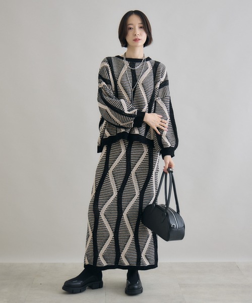 Paradise Picnic（パラダイスピクニック）の「モールヤーンウエーブジャガードスカート（スカート・レディース・ブラック/カーキ・FREE）」の19枚目の写真