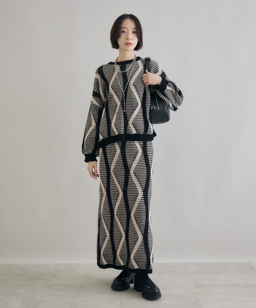 Paradise Picnic（パラダイスピクニック）の「モールヤーンウエーブジャガードスカート（スカート・レディース・ブラック/カーキ・FREE）」の20枚目の写真