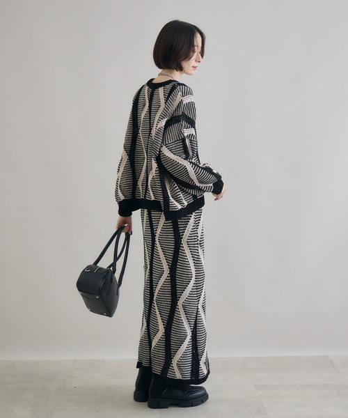 Paradise Picnic（パラダイスピクニック）の「モールヤーンウエーブジャガードスカート（スカート・レディース・ブラック/カーキ・FREE）」の21枚目の写真