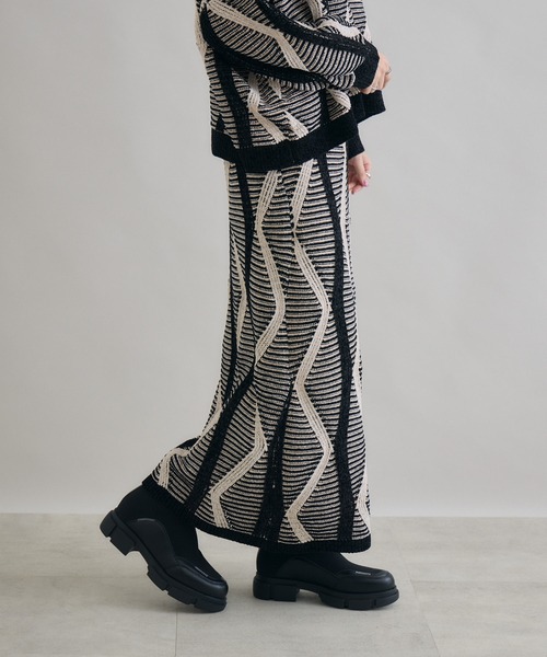 Paradise Picnic（パラダイスピクニック）の「モールヤーンウエーブジャガードスカート（スカート・レディース・ブラック/カーキ・FREE）」の14枚目の写真