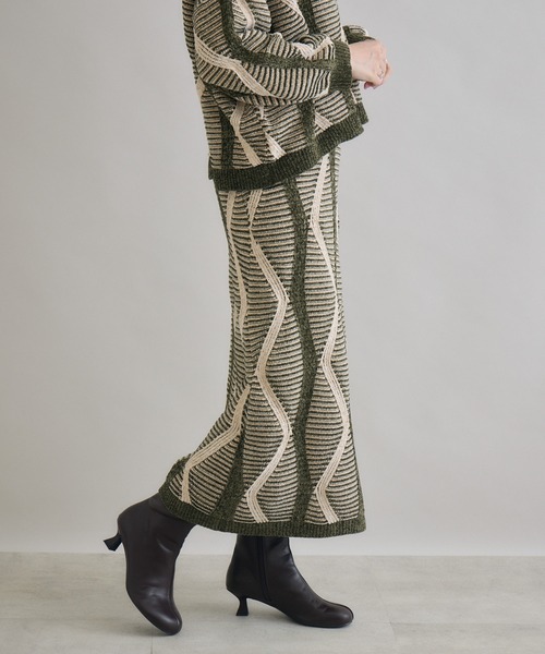 Paradise Picnic（パラダイスピクニック）の「モールヤーンウエーブジャガードスカート（スカート・レディース・ブラック/カーキ・FREE）」の9枚目の写真