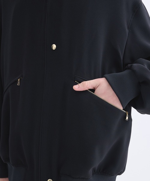 CULLNI(クルニ)の「【CULLNI】別注 MA-1(ブルゾン・メンズ・ブラック/ブラック系その他2/ベージュ・1/2)」の13枚目の写真