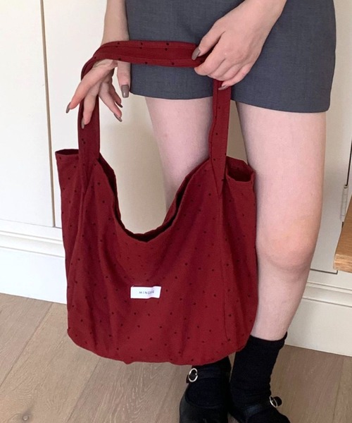 mebole(メボレ)の「Simple dot tote bag(トートバッグ・レディース・ネイビー/ホワイト/ブラウン/レッド・FREE)」の1枚目の写真