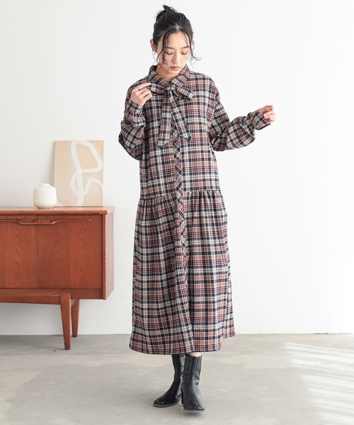 n'OrLABEL（ノアールレーベル）の「『ボウタイ付きチェックワンピース』（シャツワンピース・レディース・グレー/ブラウン・1/2）」の8枚目の写真