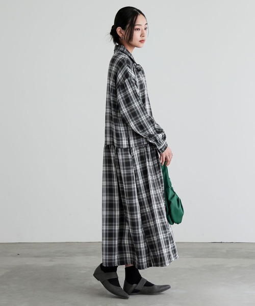 n'OrLABEL（ノアールレーベル）の「『ボウタイ付きチェックワンピース』（シャツワンピース・レディース・グレー/ブラウン・1/2）」の17枚目の写真