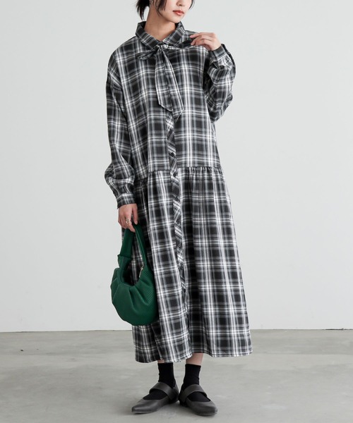 n'OrLABEL（ノアールレーベル）の「『ボウタイ付きチェックワンピース』（シャツワンピース・レディース・グレー/ブラウン・1/2）」の14枚目の写真