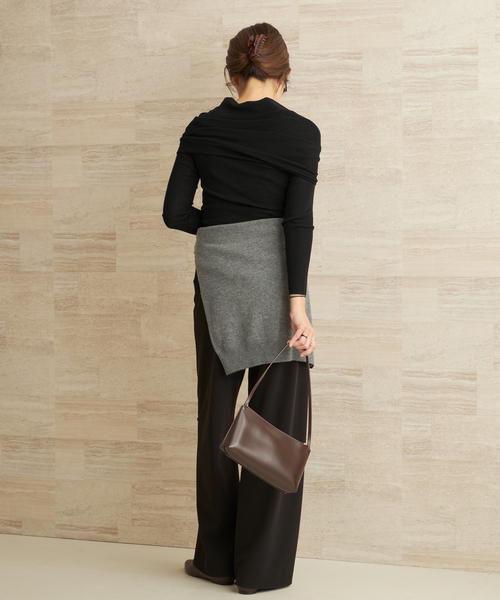 plage(プラージュ)の「《代官山店・WEB限定》LE PETIT PULLE / ル プティ プレ BARDOT NECKLINE ニット(ニット/セーター・レディース・ブラック・FREE)」の6枚目の写真