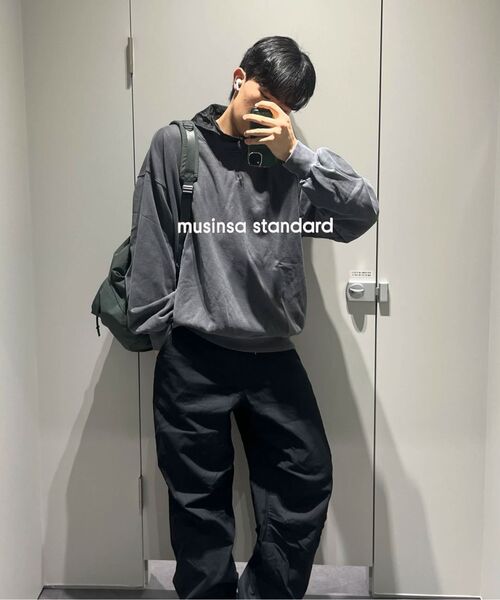 MUSINSA STANDARD（ムシンサスタンダード）の「[シティレジャー] エアウェイトシアウィンドブレーカージャケット [ブラック]（ナイロンジャケット・メンズ・その他・MEDIUM/LARGE/X-LARGE/XX-LARGE）」の9枚目の写真