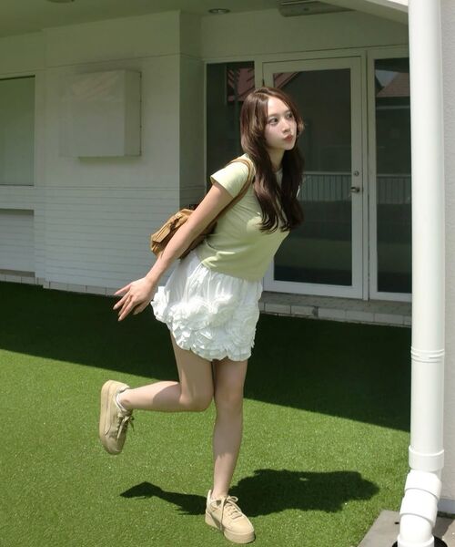 SINOON(シヌーン)の「Logo Cap Sleeve T-shirt (Olive)(Tシャツ/カットソー・レディース・オリーブ・SMALL/MEDIUM)」の4枚目の写真