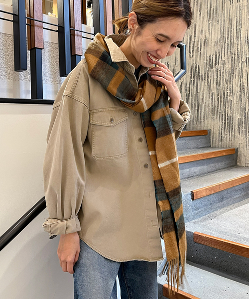 FRAMeWORK（フレームワーク）の「MAGNIBERG Queen Scarf（マフラー・レディース・キャメル/イエロー/ブルー系その他・FREE）」の14枚目の写真