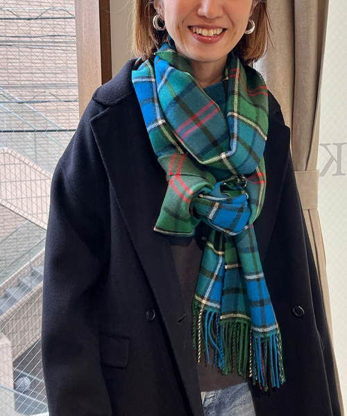 FRAMeWORK（フレームワーク）の「MAGNIBERG Queen Scarf（マフラー・レディース・キャメル/イエロー/ブルー系その他・FREE）」の8枚目の写真