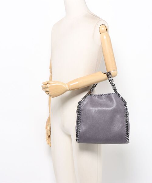 STELLA McCARTNEY(ステラマッカートニー)の「Falabella Mini Tote Bag / ファラベラ ミニ トートバッグ(ショルダーバッグ・レディース・グレー系その他・ONE SIZE)」の9枚目の写真