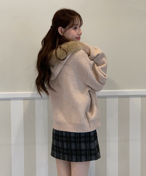 by muni:r(バイ ムニール)の「【着用動画あり・2色・2サイズ展開】モダンチェックラップミニスカート(スカート・レディース・ブラック/ブラウン・SMALL/MEDIUM)」の6枚目の写真