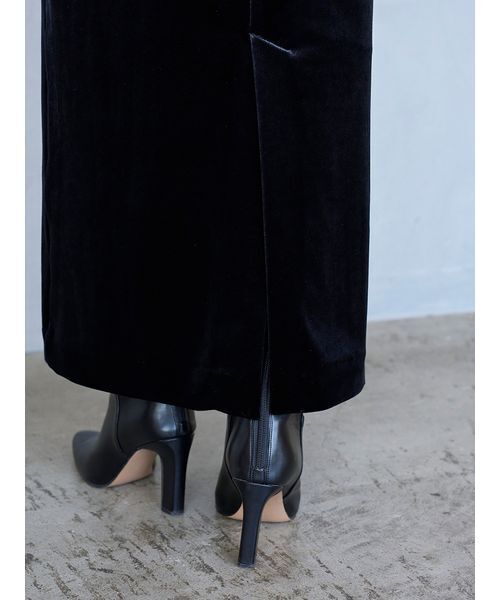 SNIDEL（スナイデル）の「シアードッキングベロアドレス（ワンピース