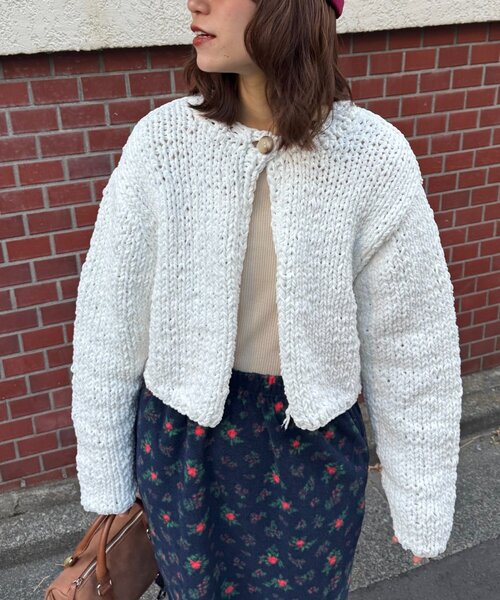 GEVACO（ゲバコ）の「【GEVACO】ショートニットボレロ（カーディガン/ボレロ・レディース・レッド/パープル/アイボリー・ONE SIZE）」の5枚目の写真