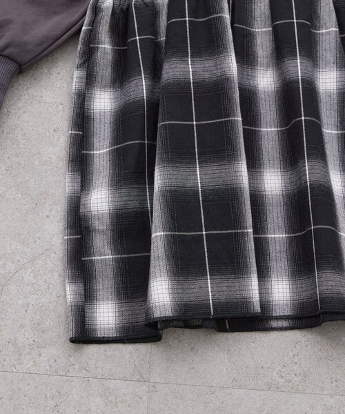 CIAOPANIC TYPY（チャオパニックティピー）の「【KIDS】【WEB限定】裏毛切替ミニチュニックワンピ≪ジュニアサイズあり≫（ワンピース・キッズ・ブラック/チャコールグレー/グレー・110/130/150）」の22枚目の写真