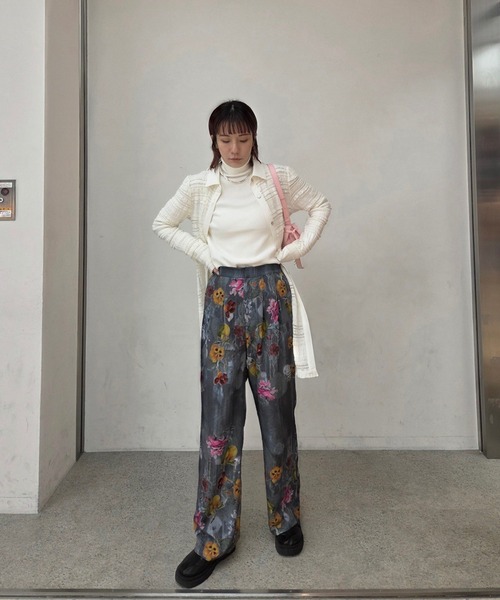 Ameri(アメリ)の「UND MIGNON LACE TUNIC TOP(シャツ/ブラウス・レディース・グリーン/オフホワイト/ブラック・FREE)」の5枚目の写真